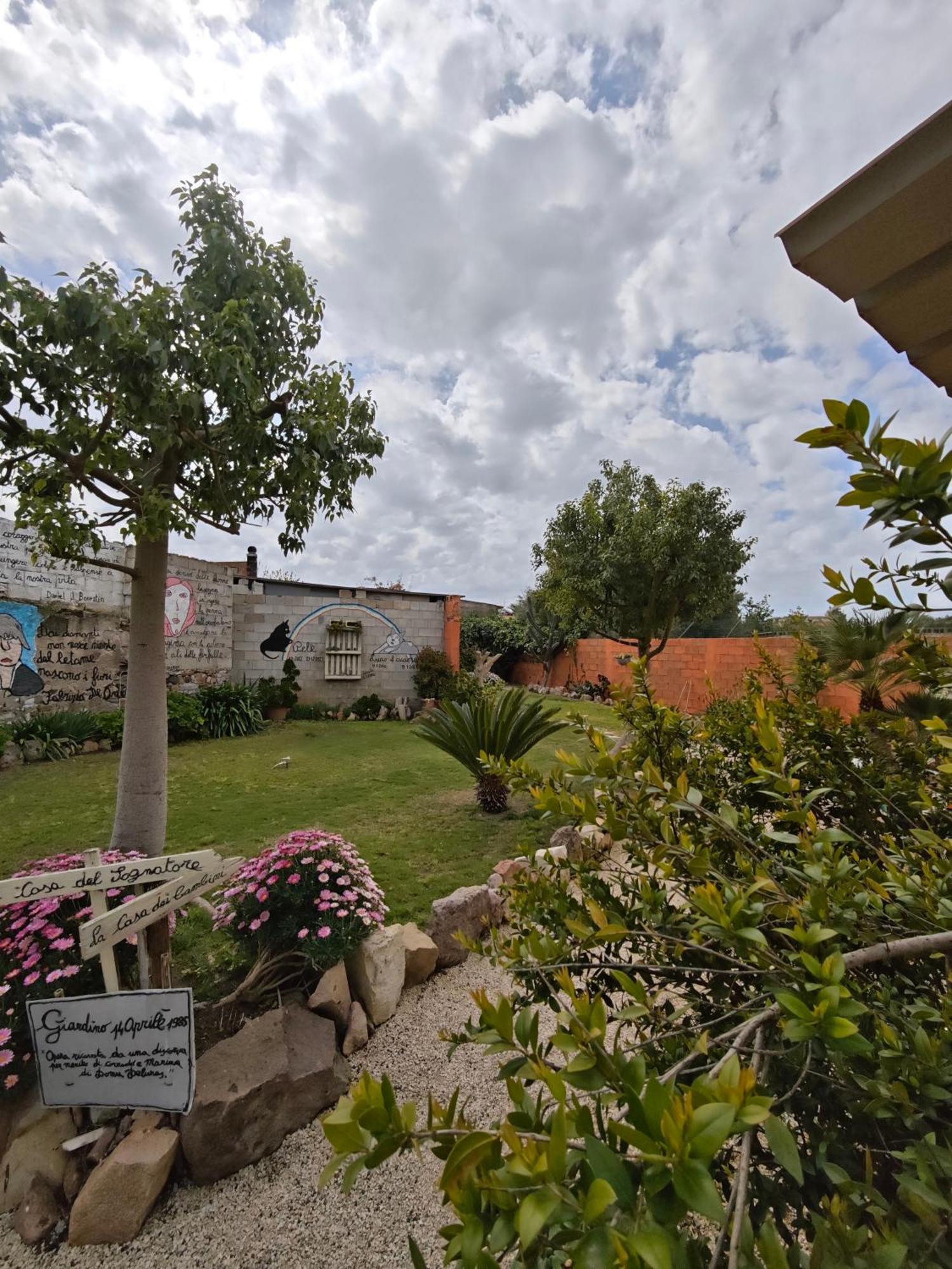 B&B Domu Delunas Giba Exterior foto
