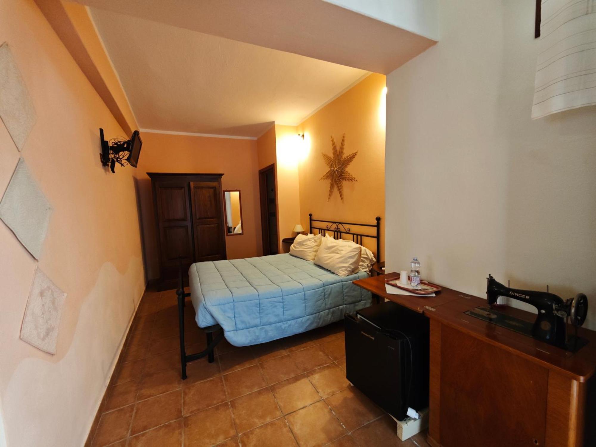 B&B Domu Delunas Giba Exterior foto